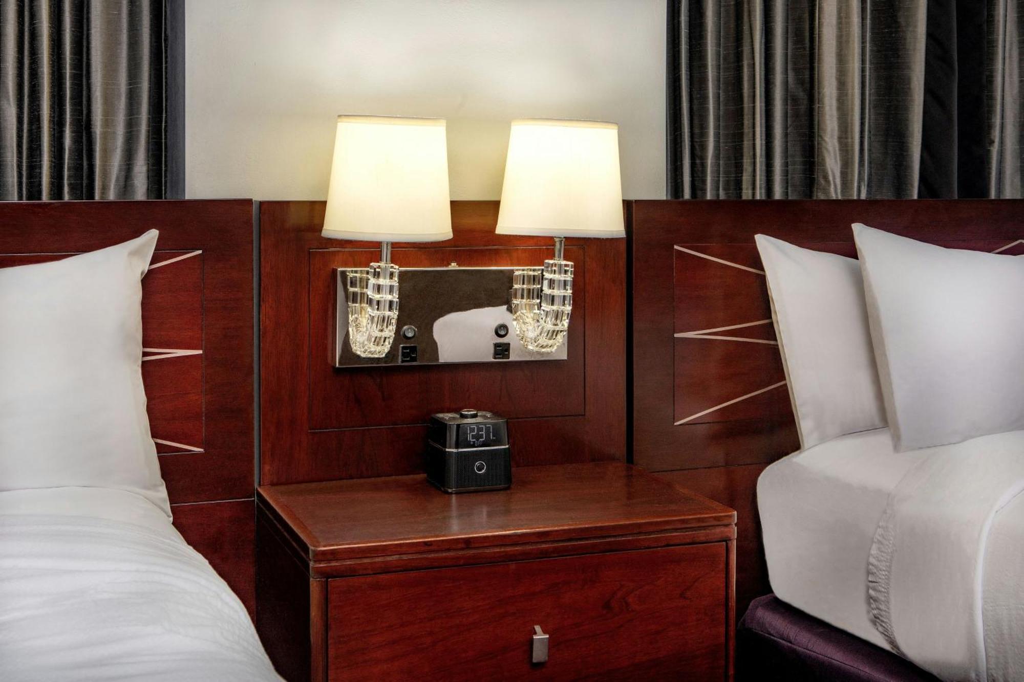 Courtyard By Marriott Boston Downtown Hotel Bagian luar foto