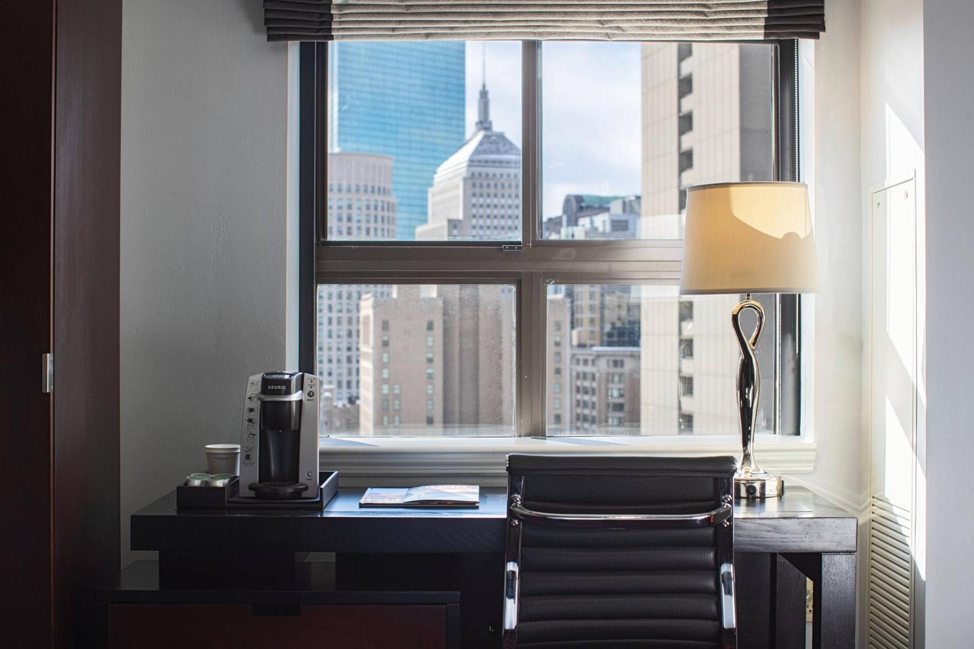 Courtyard By Marriott Boston Downtown Hotel Bagian luar foto
